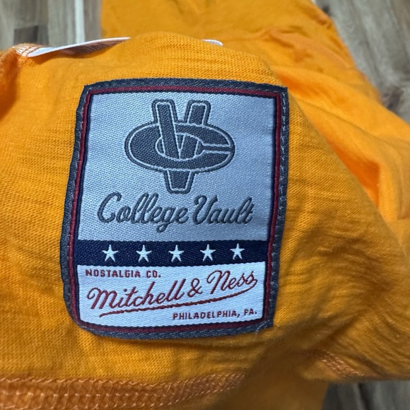 Tennessee Volunteers Hoodie Mens XL Orange Mitchell Ness Lightweight College NWT - Picture 6 of 7